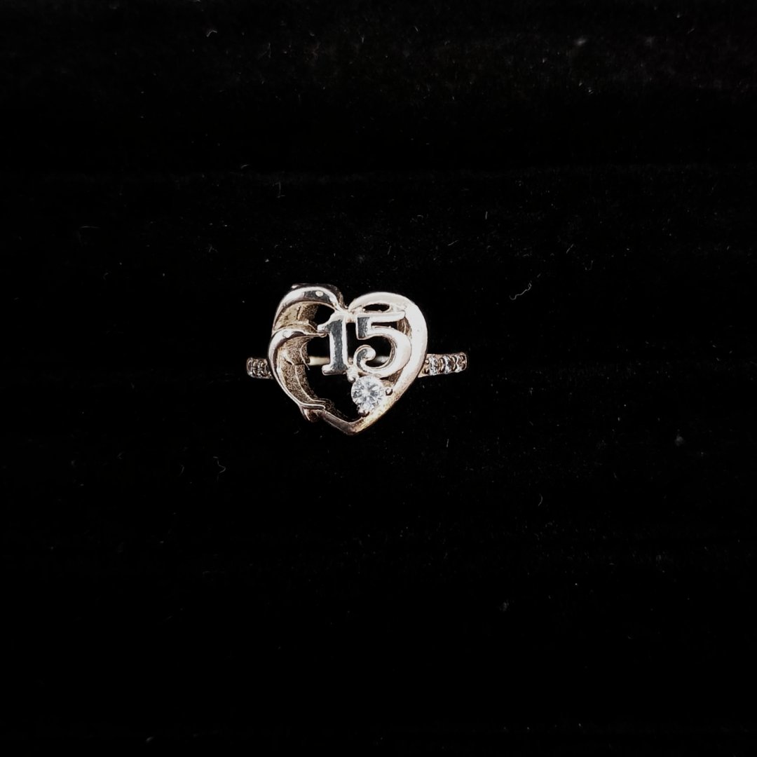 ANILLO 15 AÑOS ESTILO DELFIN 