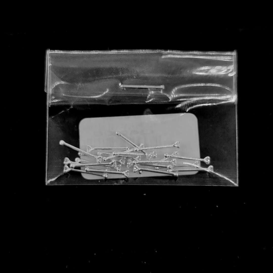 PAQUETE DE PIERCINGS DE TOPE 1.5MM