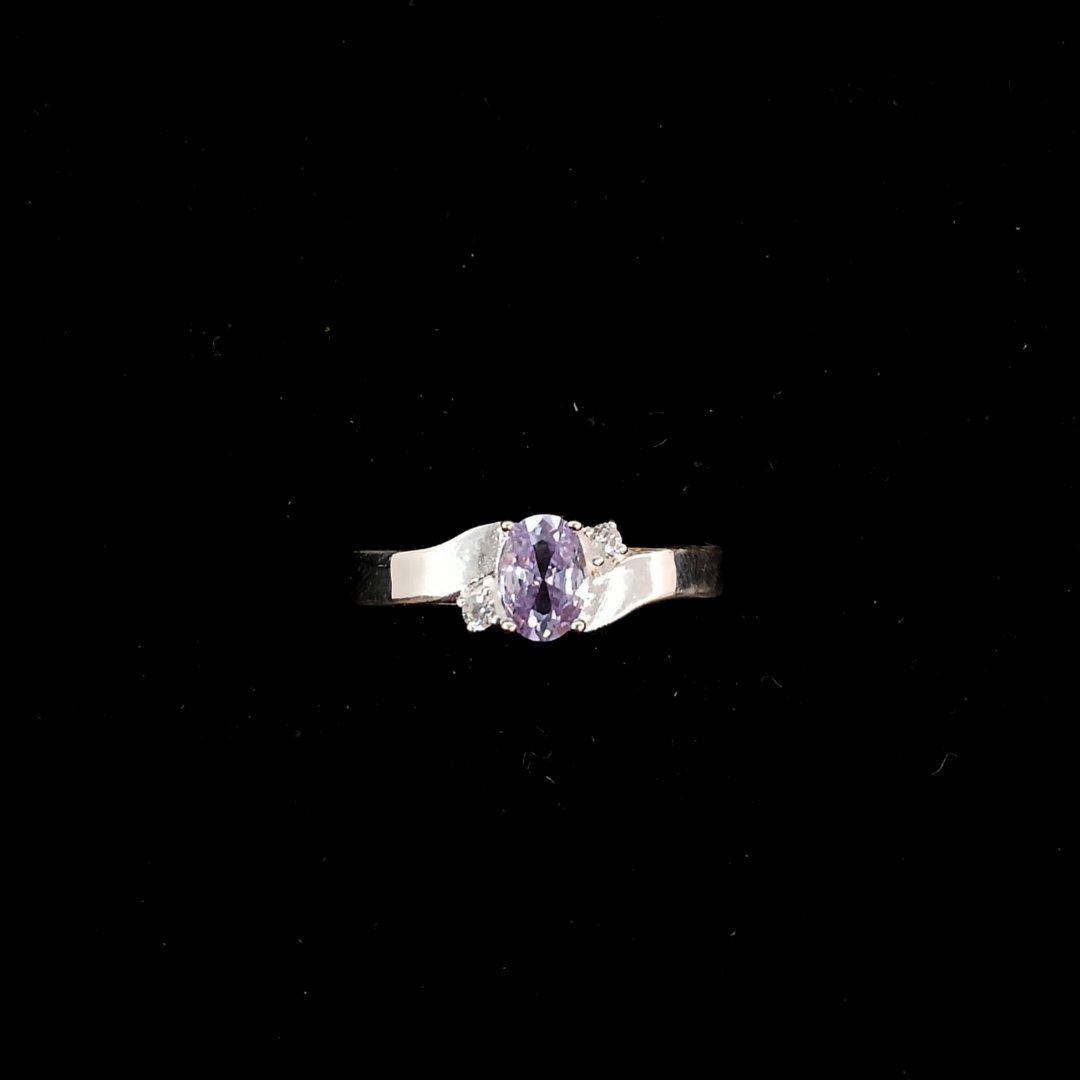 ANILLO ELEGANTE LILA