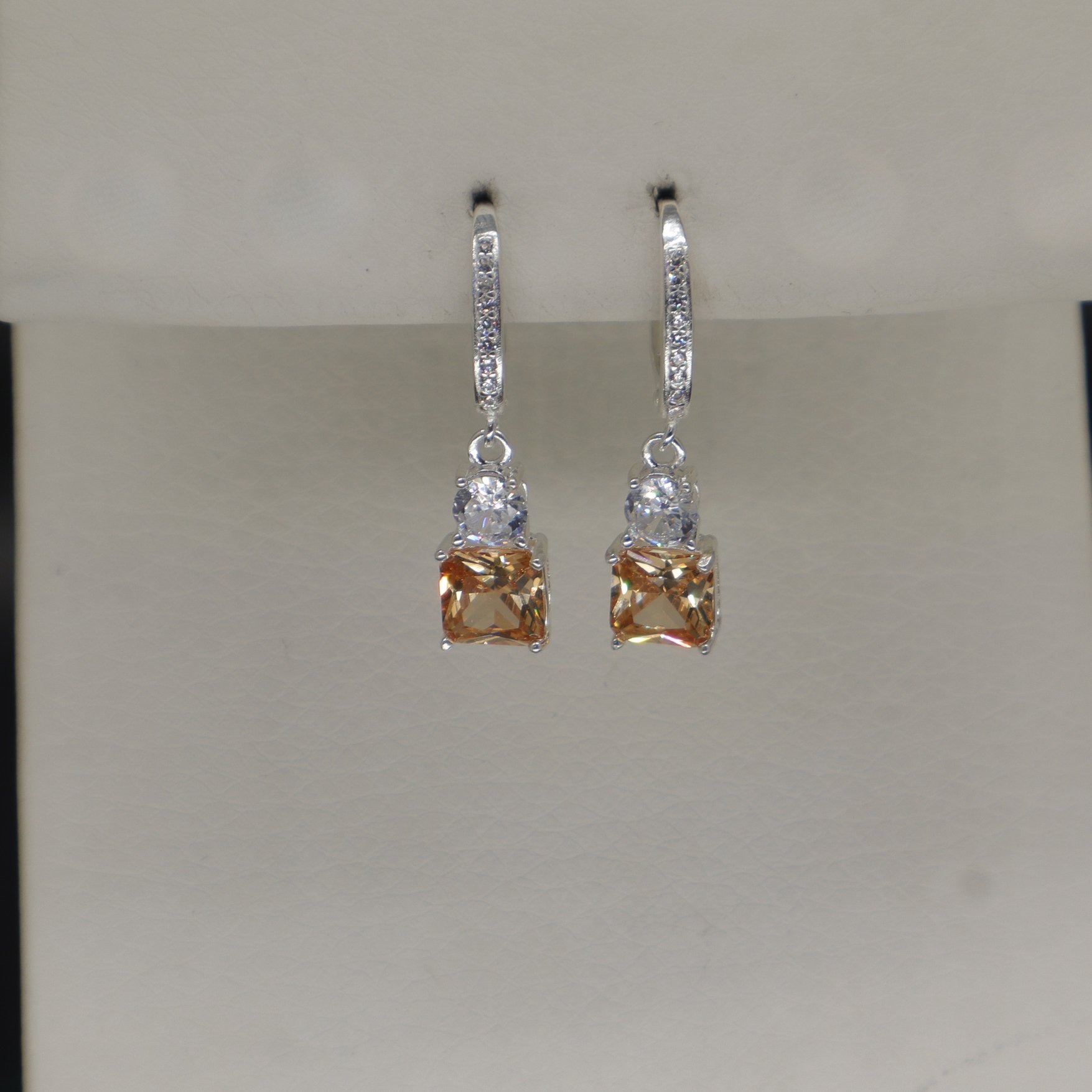 ARETE CUADRADO