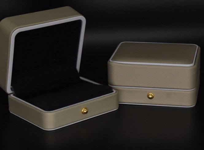 CAJA PARA ANILLO 