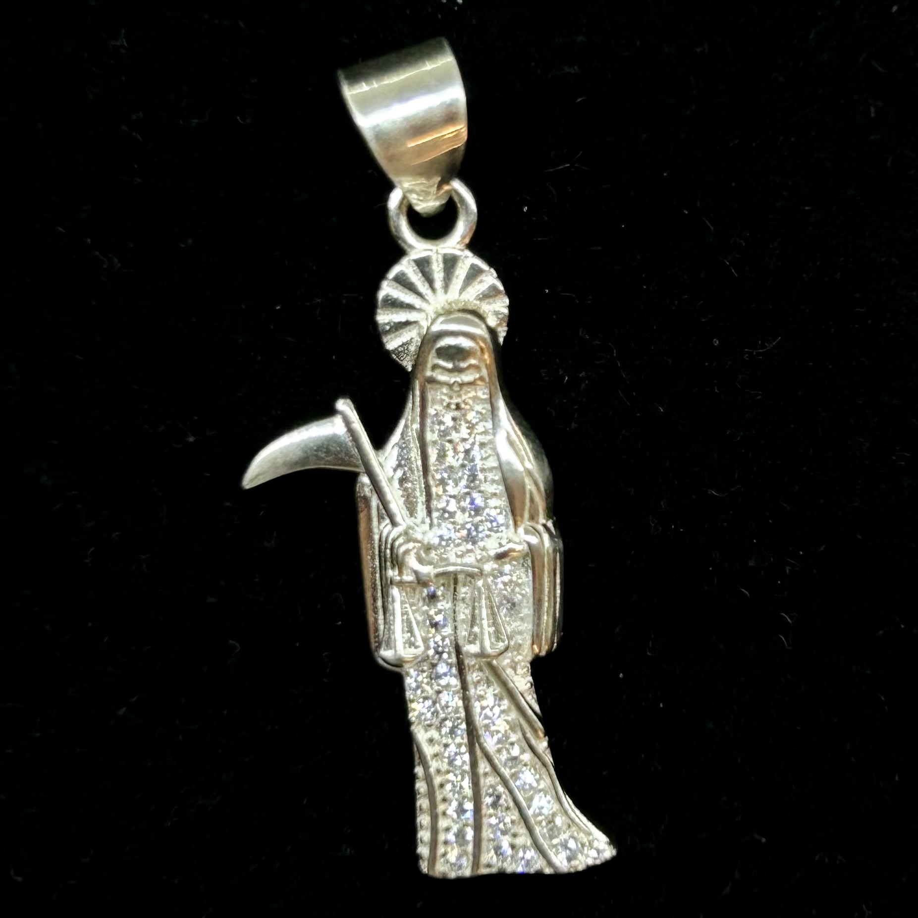 DIJE SAN MUERTE (MEDIANO)