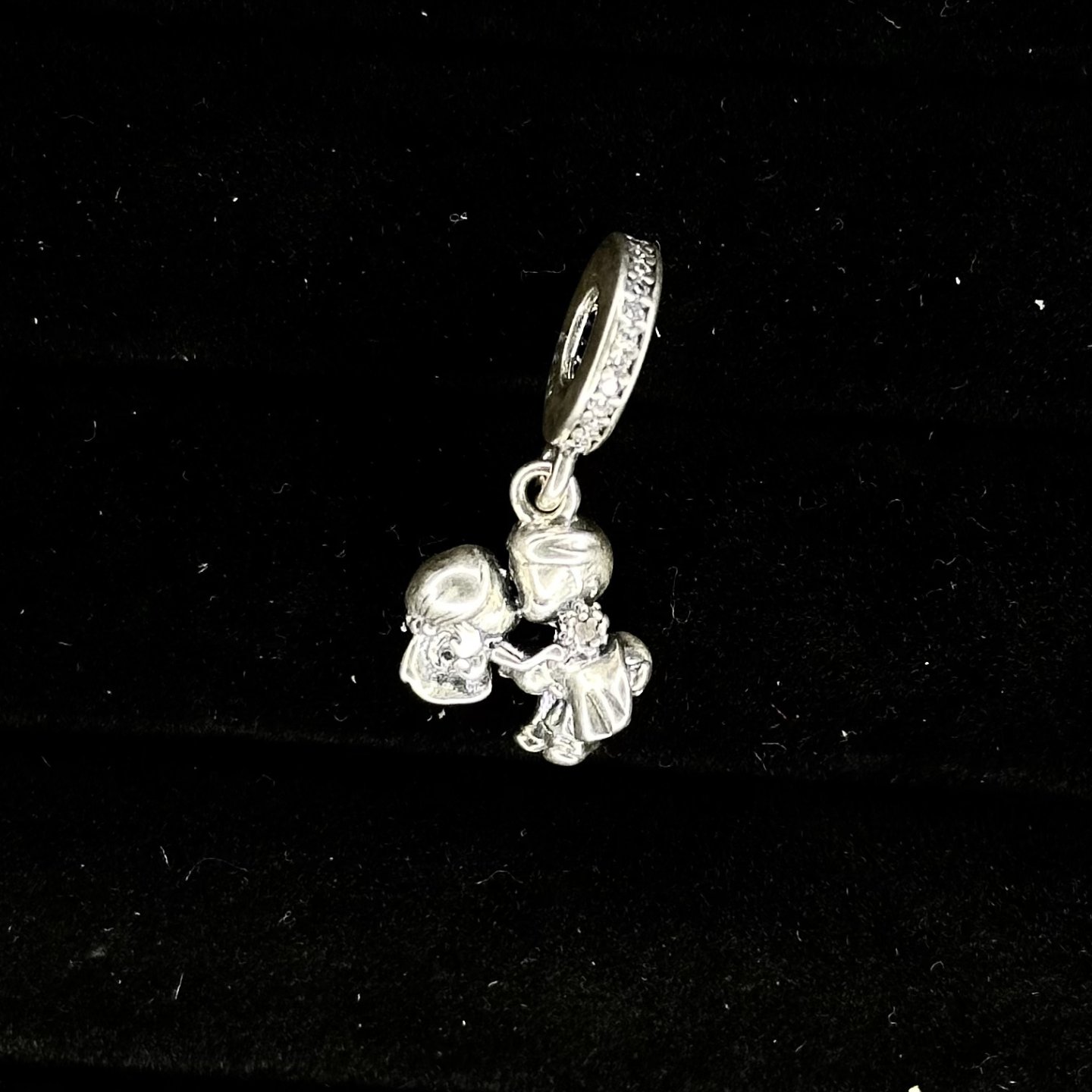 CHARM ESTILO PRINCESA Y PRINCIPE 
